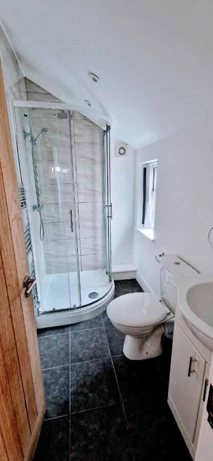 Central Reading Modern 3Br Flat - Walk To Station And High Street Exterior foto